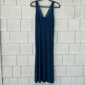 Jones New York  Gown/Robe Set